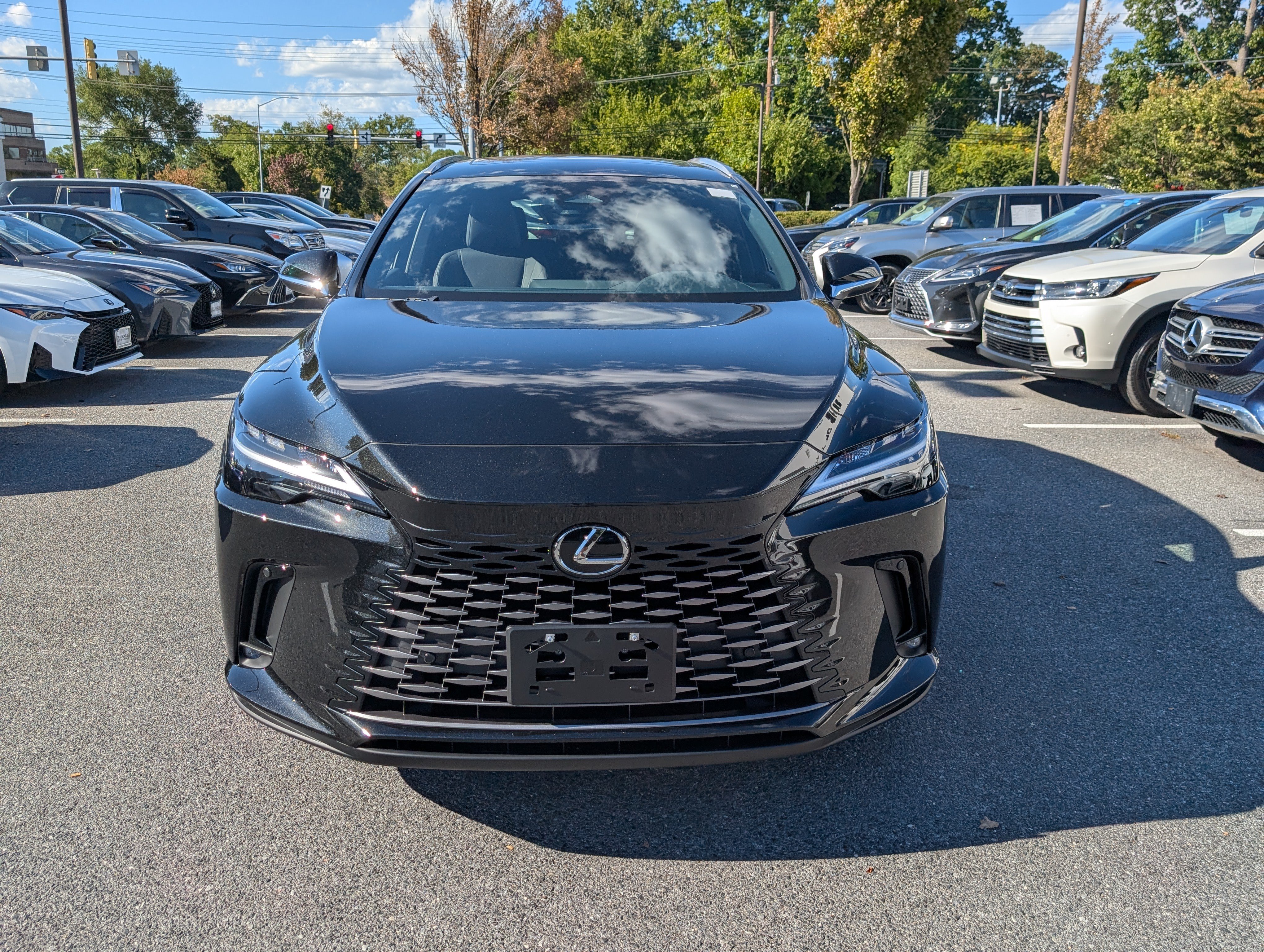 Certified 2026 Lexus RX 350h w/ Accessory Package (Z1) AWD/4WD image 8