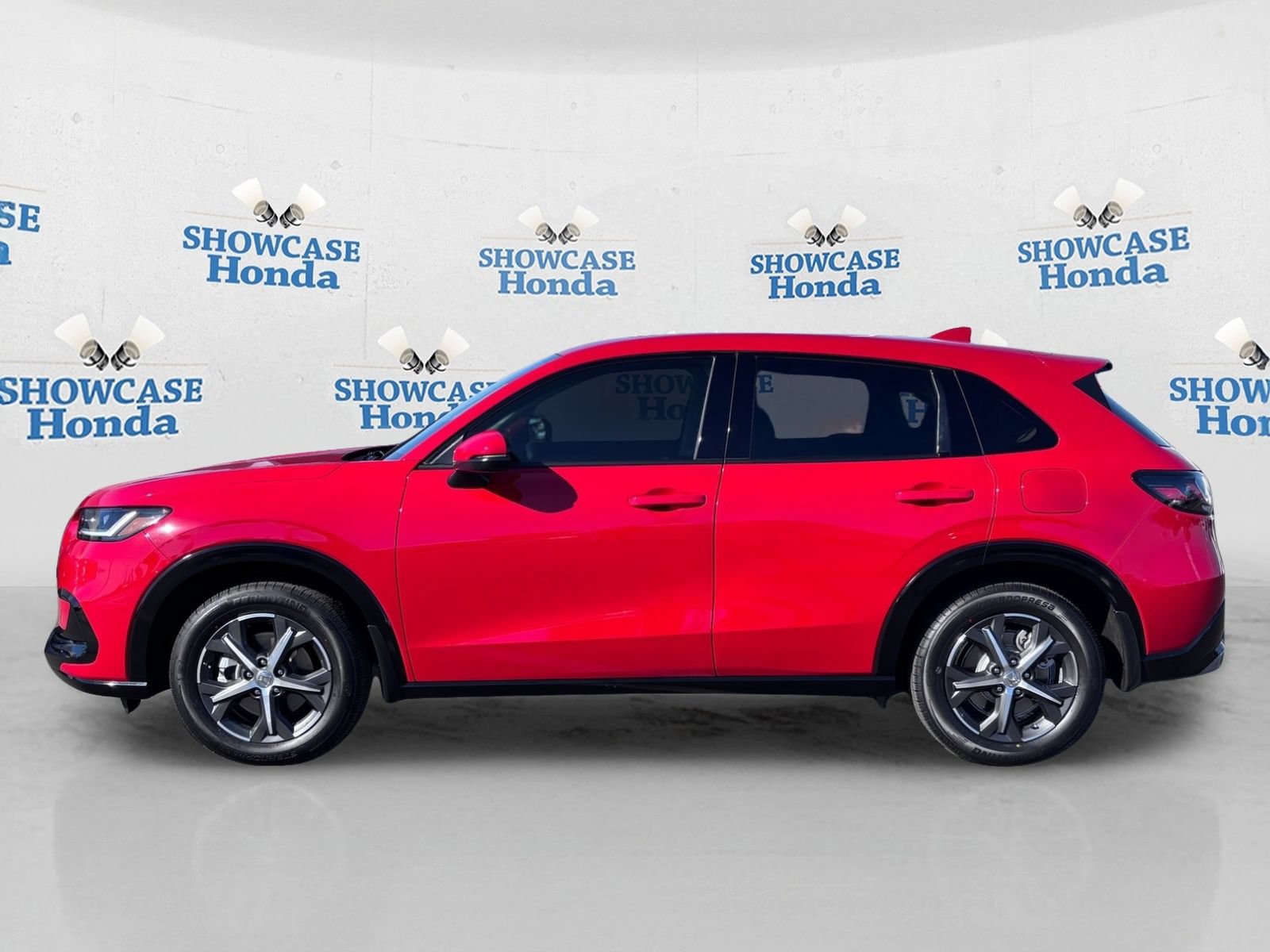 Certified 2025 Honda HR-V EX-L image 4