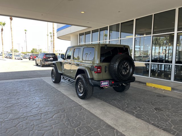 Used 2025 Jeep Wrangler Unlimited Rubicon 392 AWD/4WD image 3