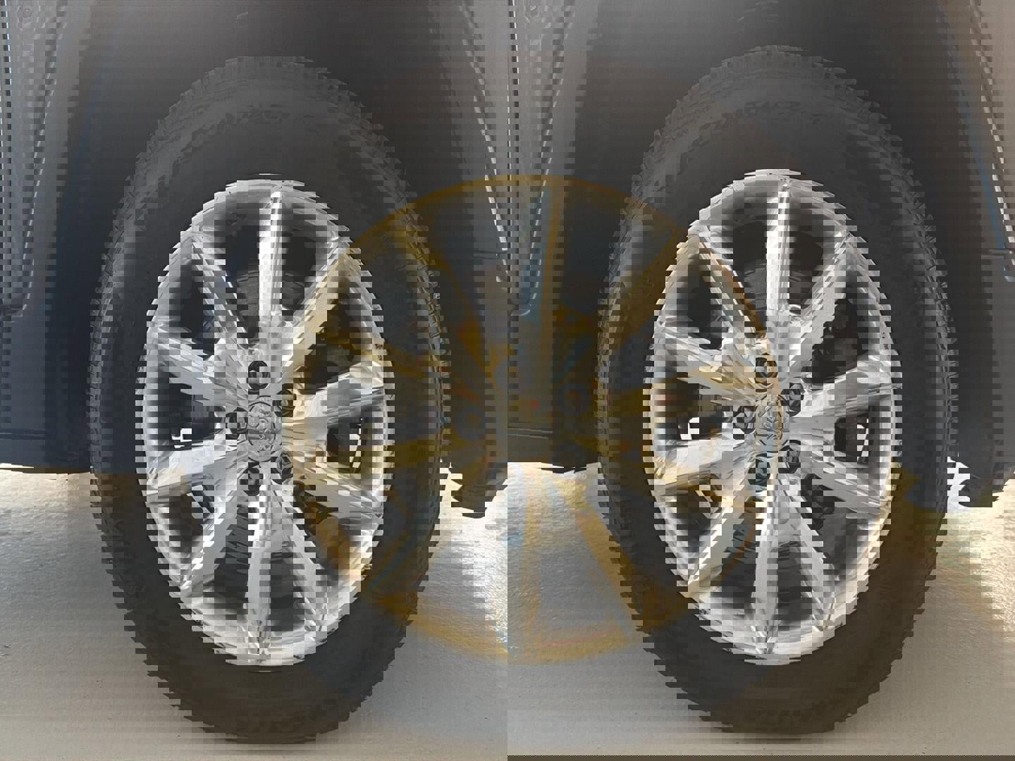 Used 2017 Jeep Cherokee Limited image 29