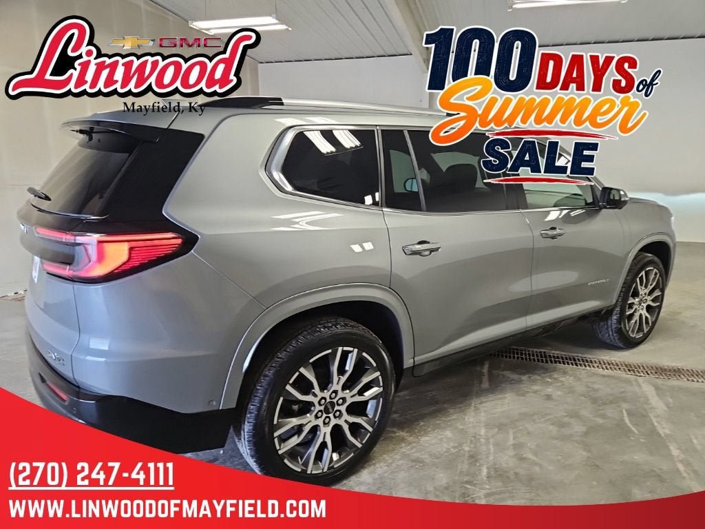 New 2027 GMC Acadia Denali Ultimate FWD image 2