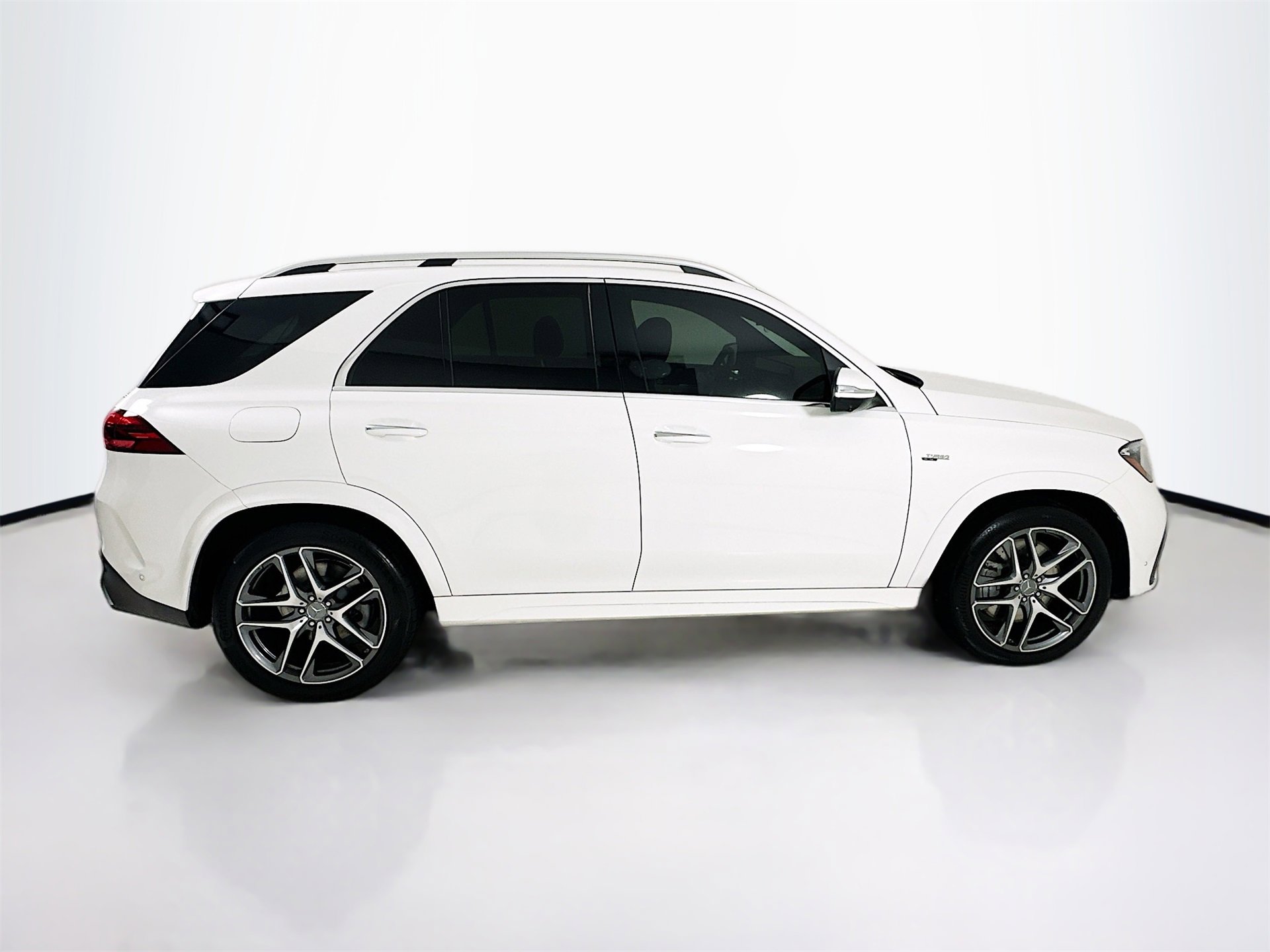 Certified 2025 Mercedes-Benz GLE 53 AMG 4MATIC image 9