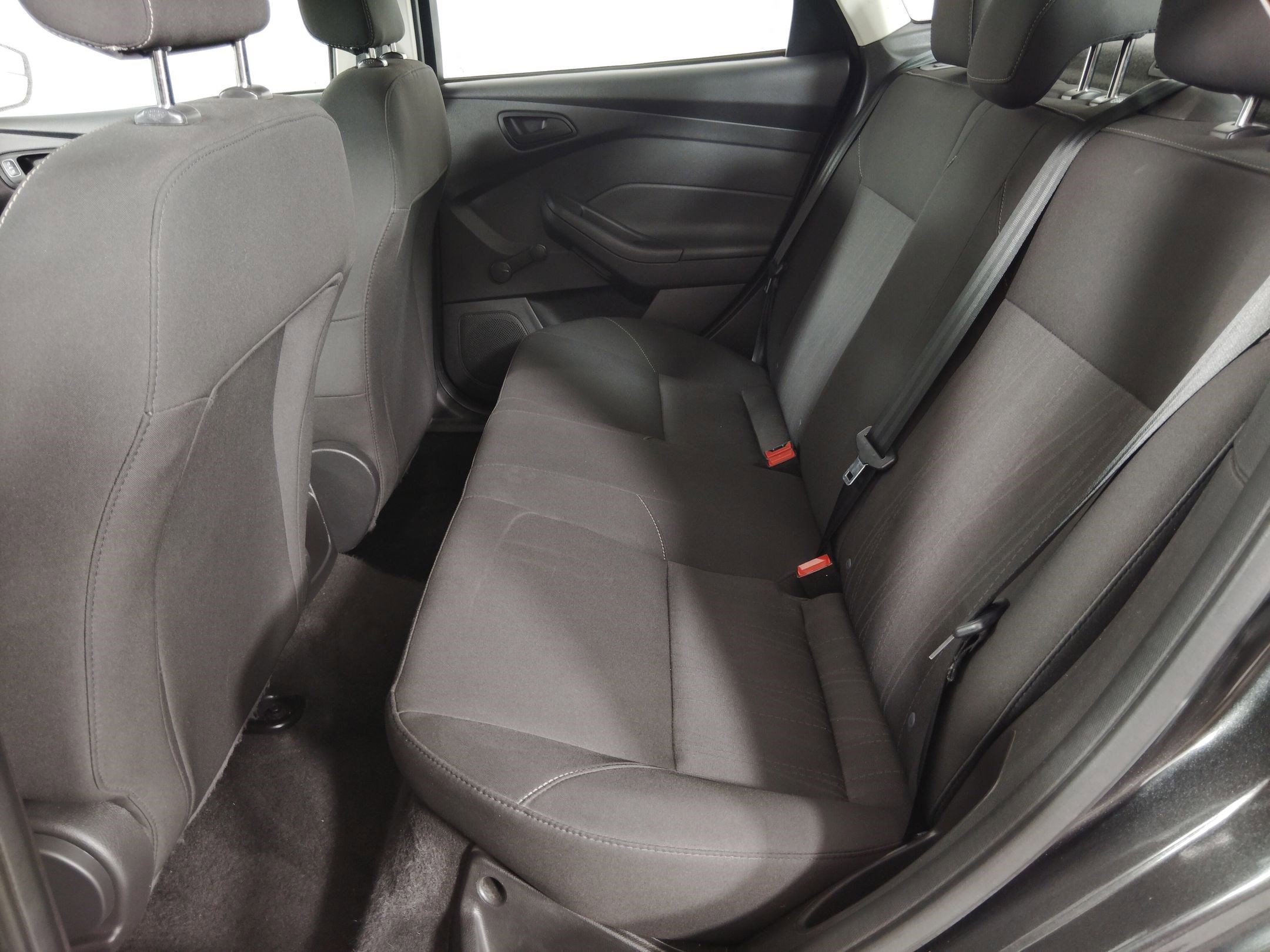 Used 2017 Ford Focus S image 13