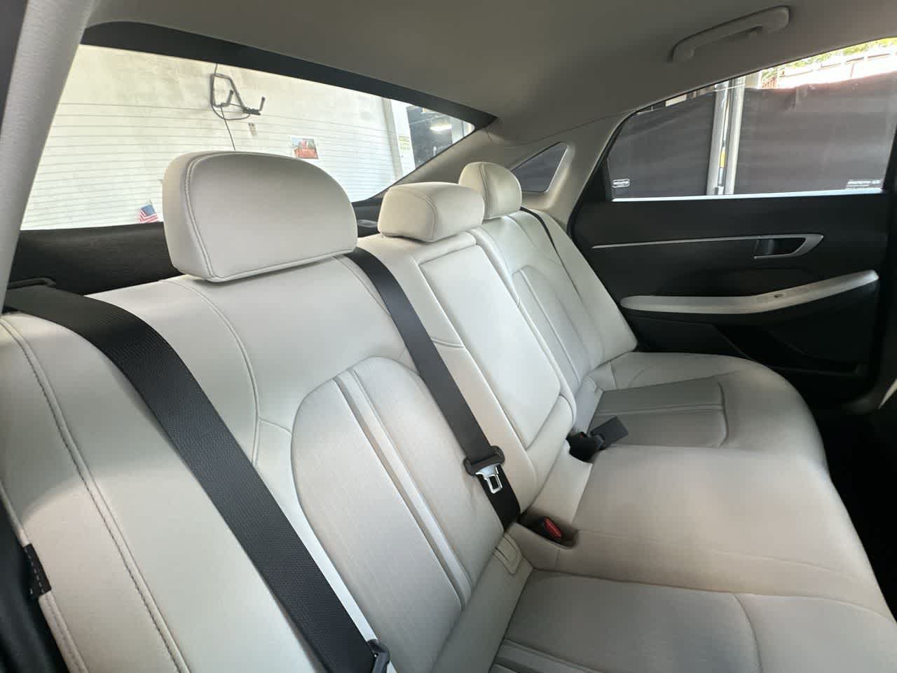 Used 2025 Hyundai Sonata SEL FWD image 26