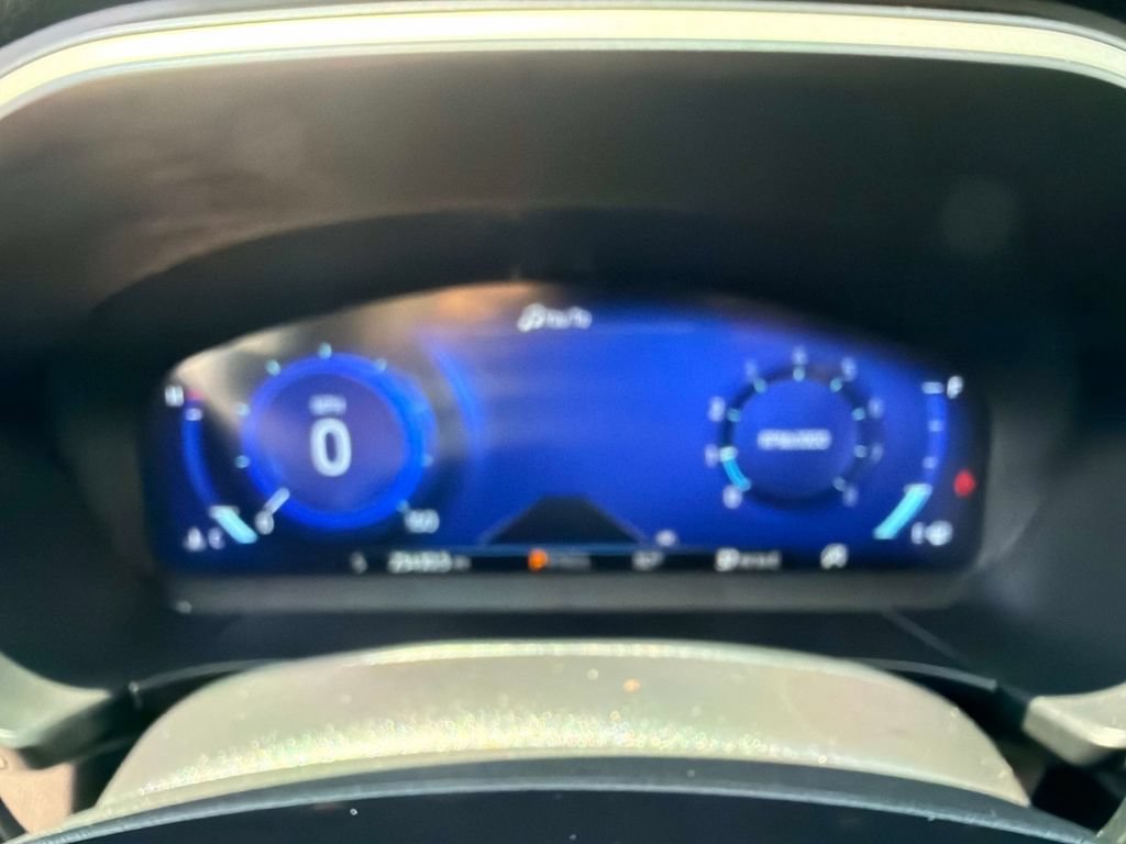 Used 2022 Ford Escape SEL w/ Technology Package AWD/4WD image 29