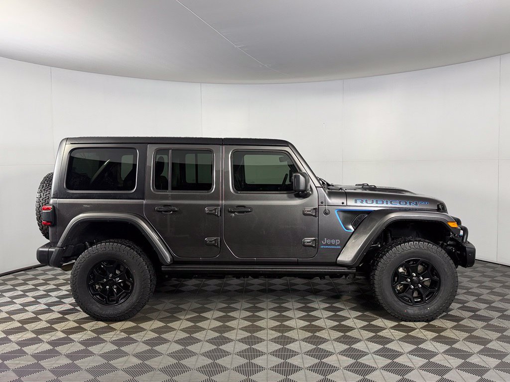 Used 2023 Jeep Wrangler Unlimited Rubicon 4xe AWD/4WD image 5