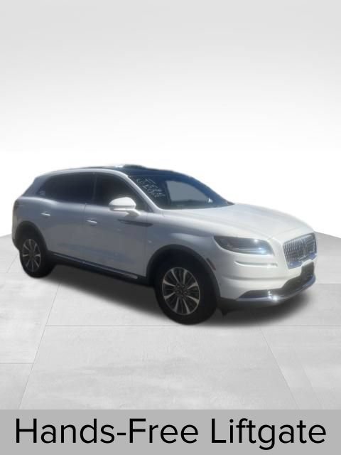 Certified 2022 Lincoln Nautilus Reserve AWD/4WD image 11