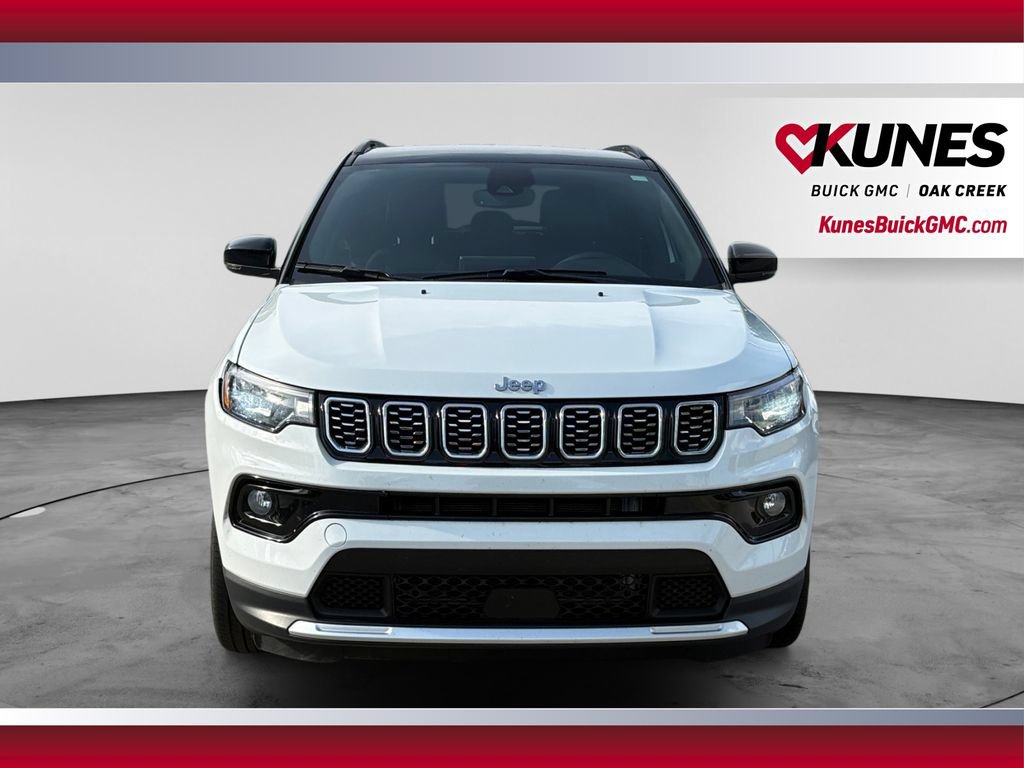 Used 2025 Jeep Compass Limited AWD/4WD image 3