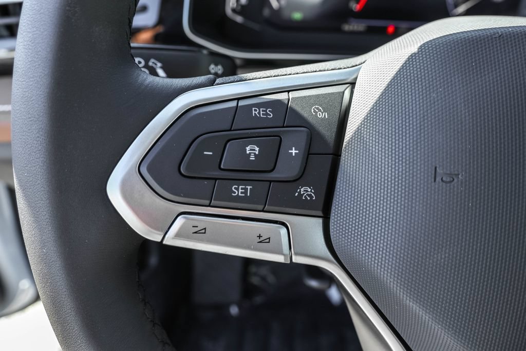 New 2026 Volkswagen Jetta SEL FWD image 27