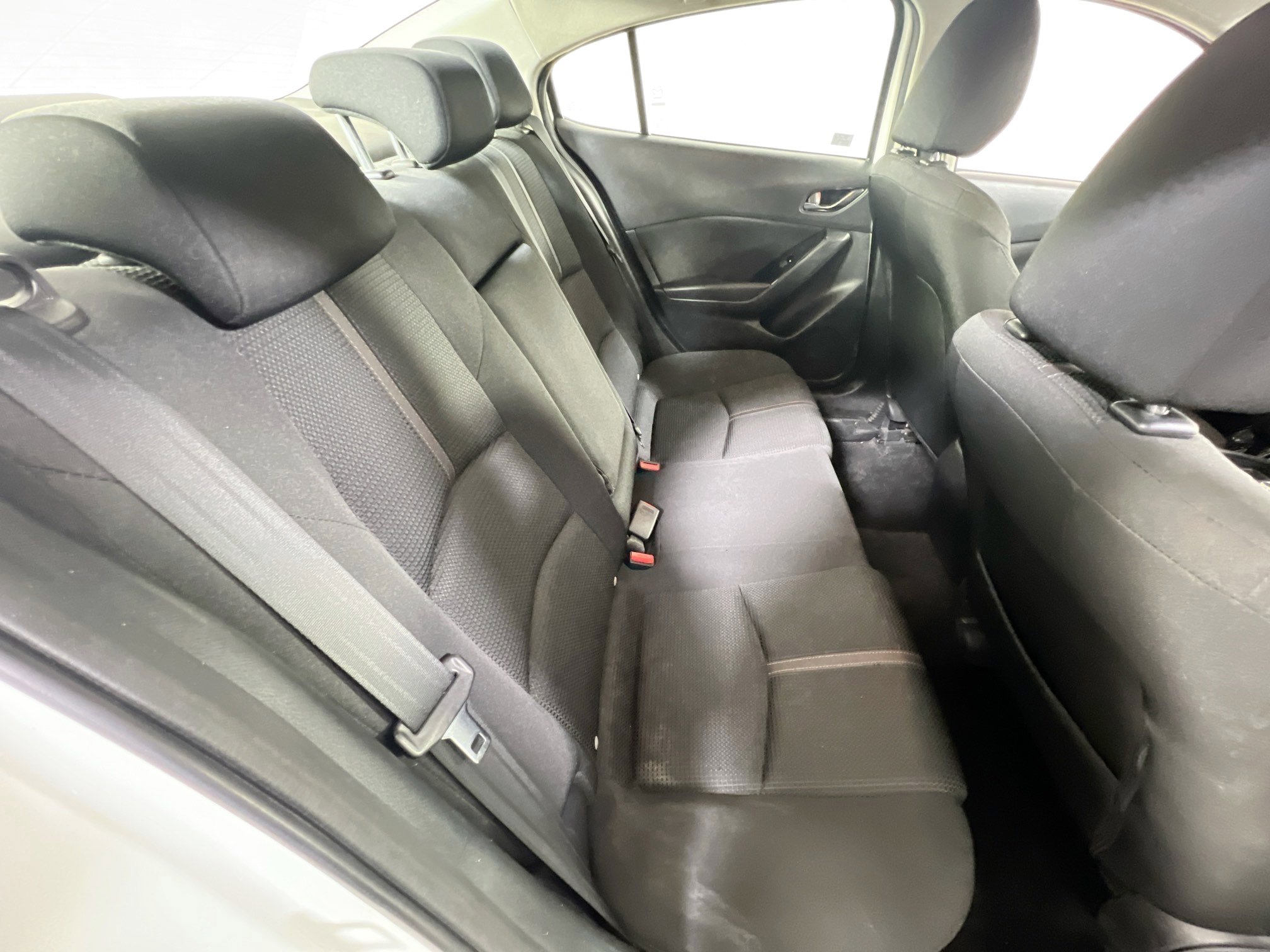 Used 2018 MAZDA MAZDA3 Sport w/ Preferred Equipment Package image 24