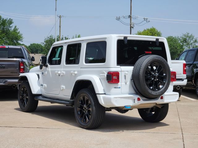 Used 2021 Jeep Wrangler Unlimited Sahara AWD/4WD image 5