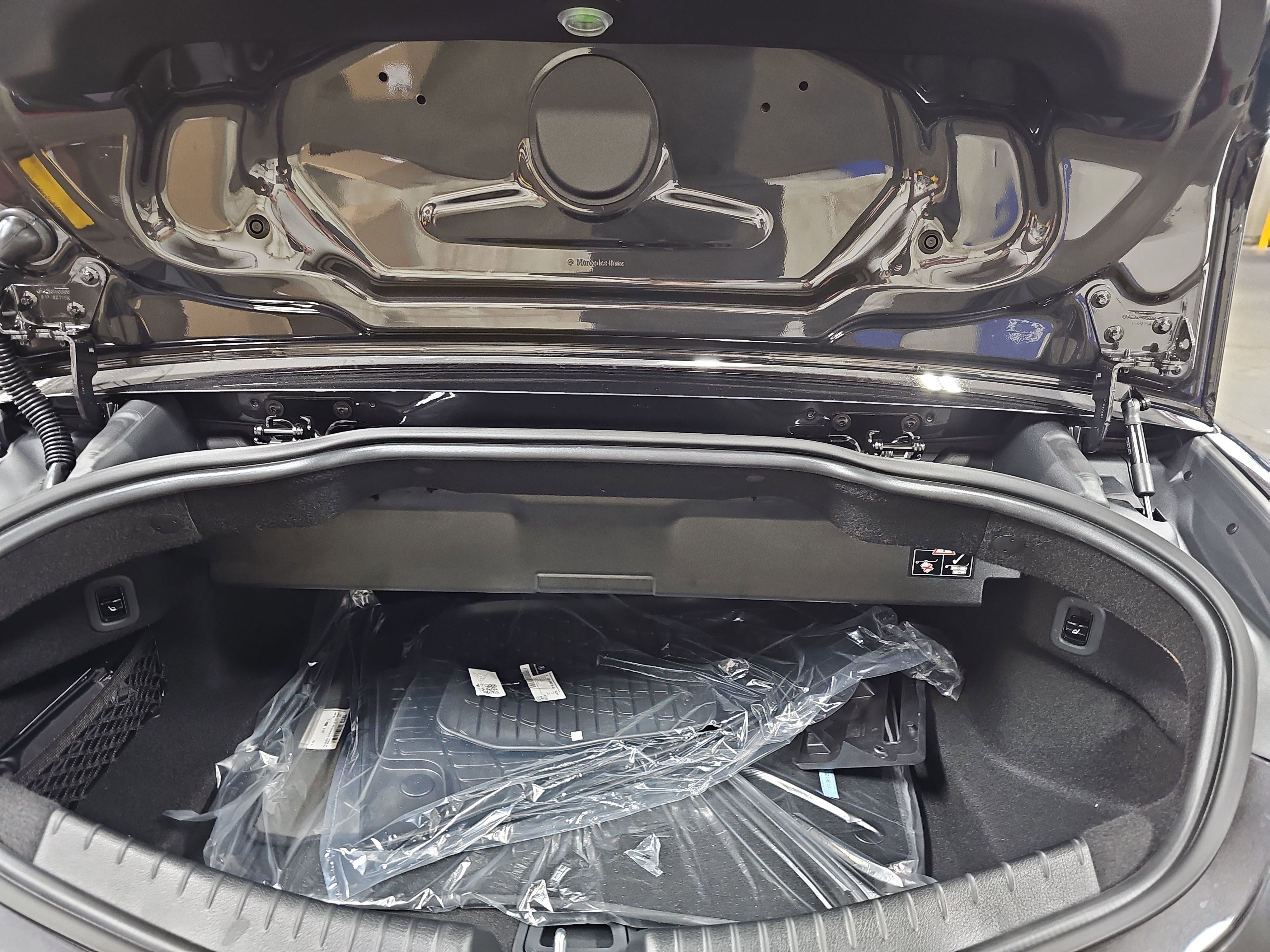 New 2026 Mercedes-Benz CLE 300 4MATIC Cabriolet image 14