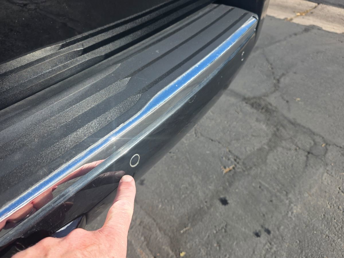 Used 2018 GMC Yukon XL Denali image 15