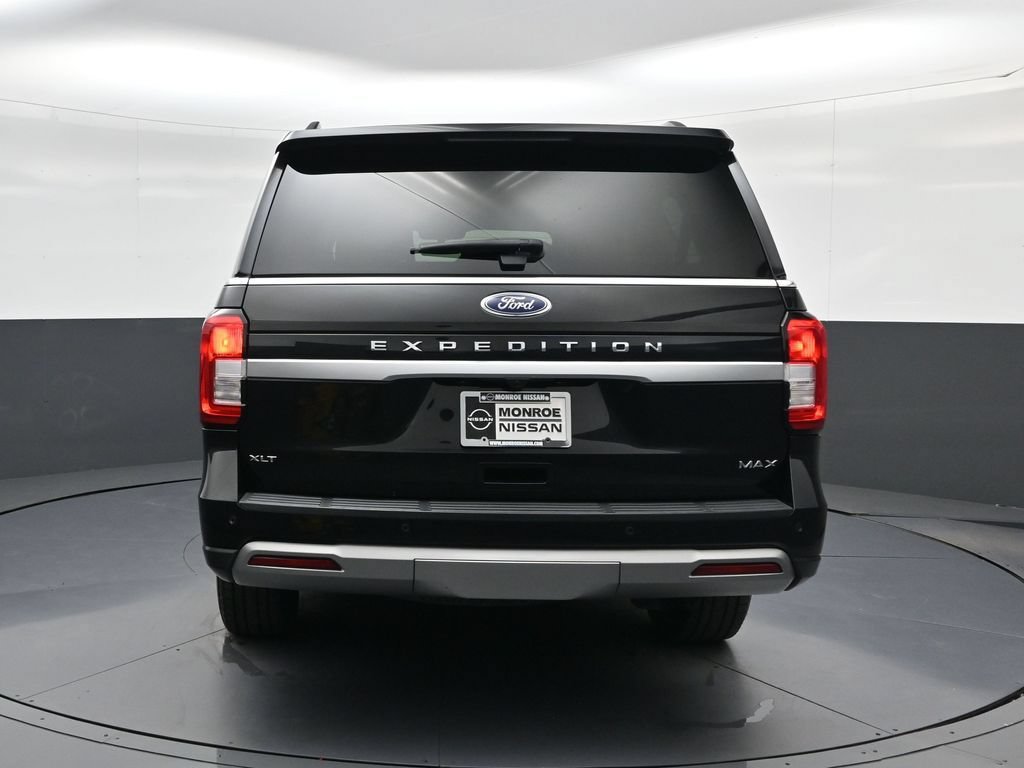 Used 2022 Ford Expedition Max XLT AWD/4WD image 8