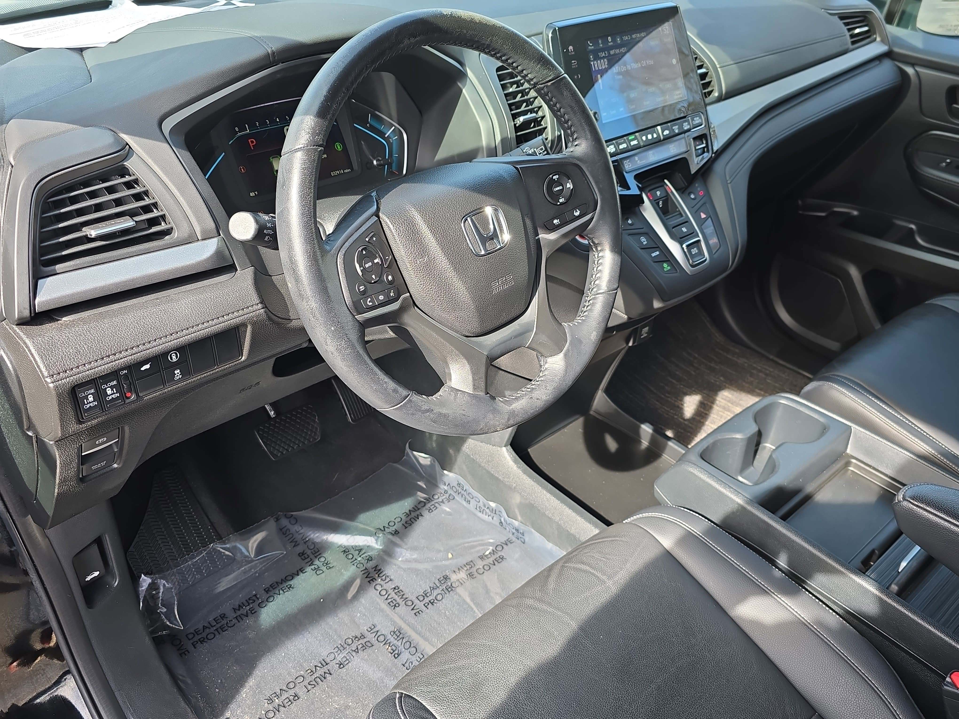Used 2023 Honda Odyssey EX-L image 18