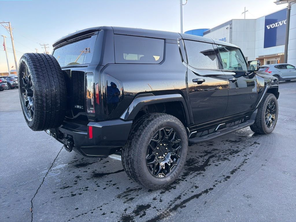 Used 2025 GMC Hummer EV 3X w/ LPO, Cargo Utility Package image 5
