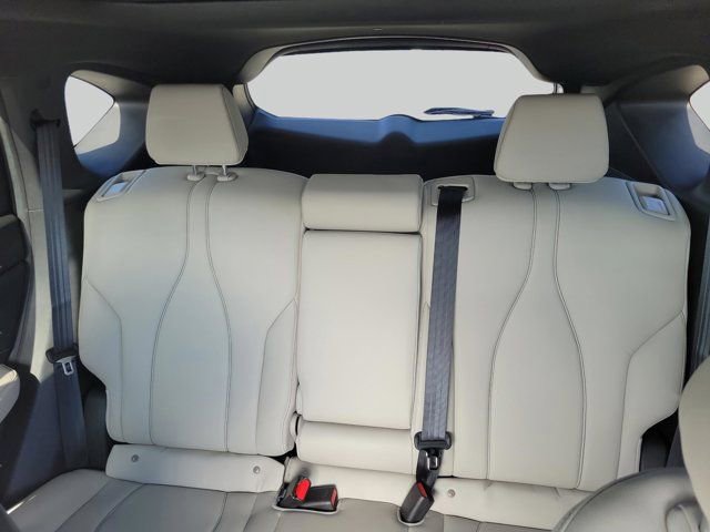 Certified 2025 Acura RDX SH-AWD image 9