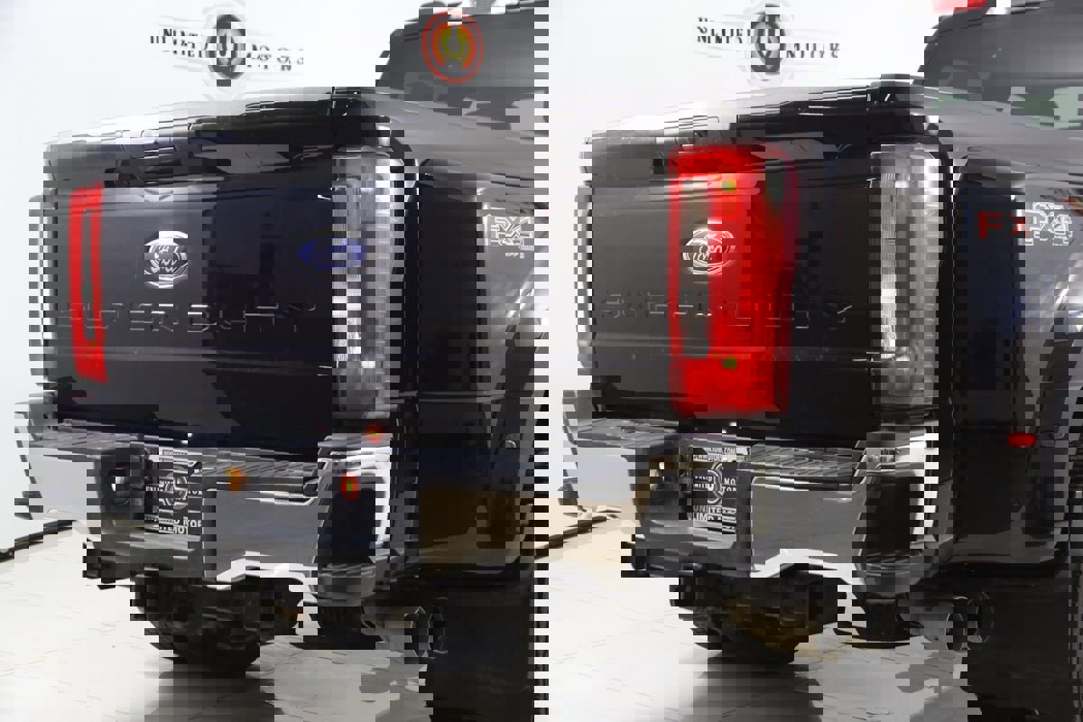 Used 2023 Ford F450 XLT w/ FX4 Off-Road Package image 40