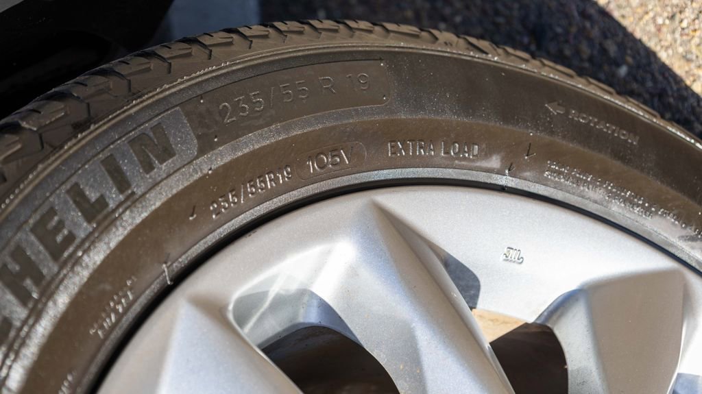 Used 2020 INFINITI QX50 Luxe w/ Navigation Package image 9