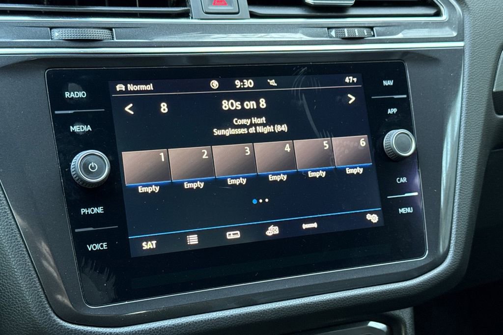 Used 2020 Volkswagen Tiguan SEL Premium R-Line image 18