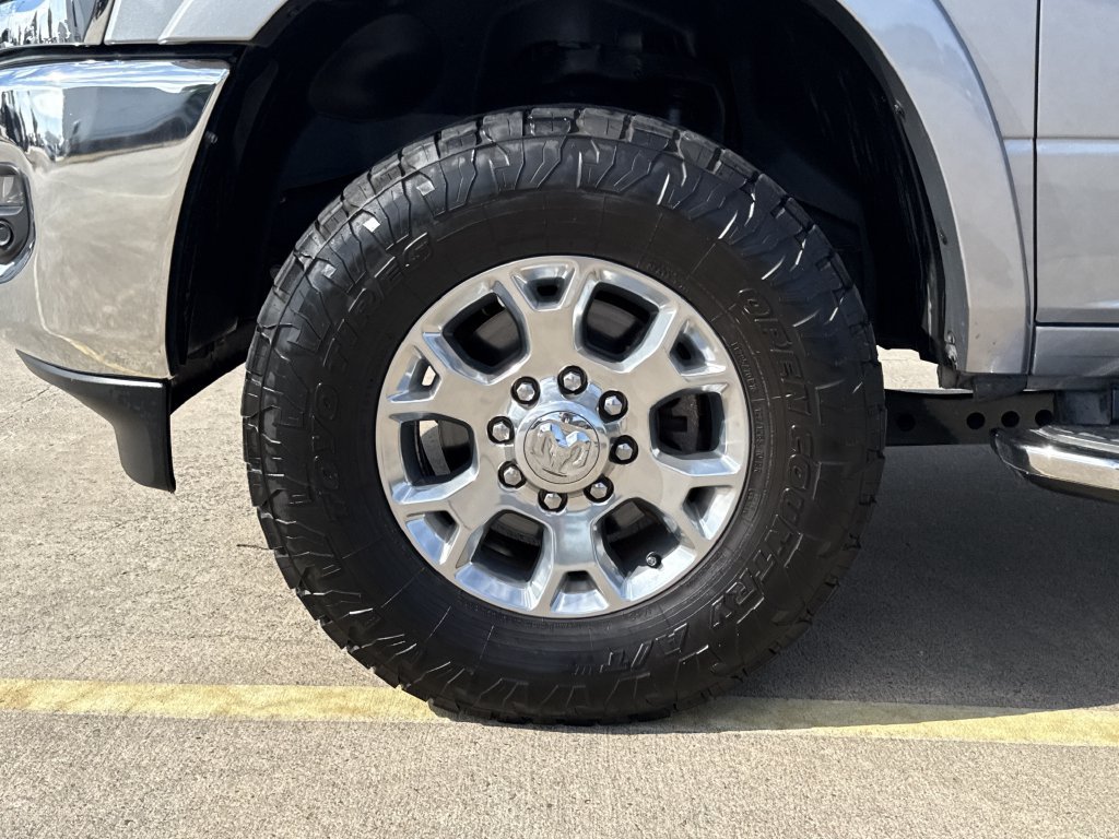 Used 2024 RAM 3500 Laramie w/ Safety Group AWD/4WD image 9