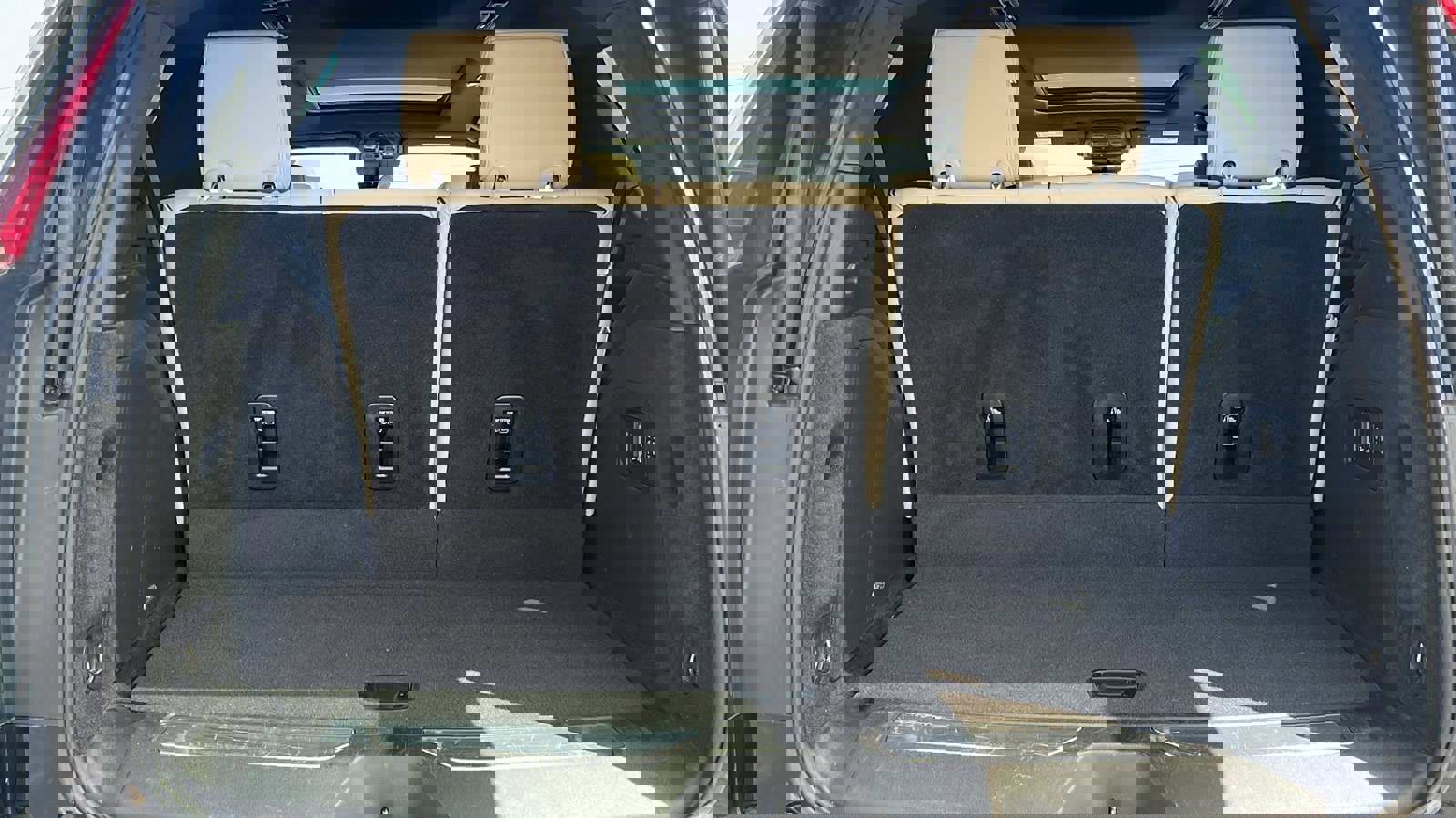 Used 2024 Cadillac Escalade Sport image 41