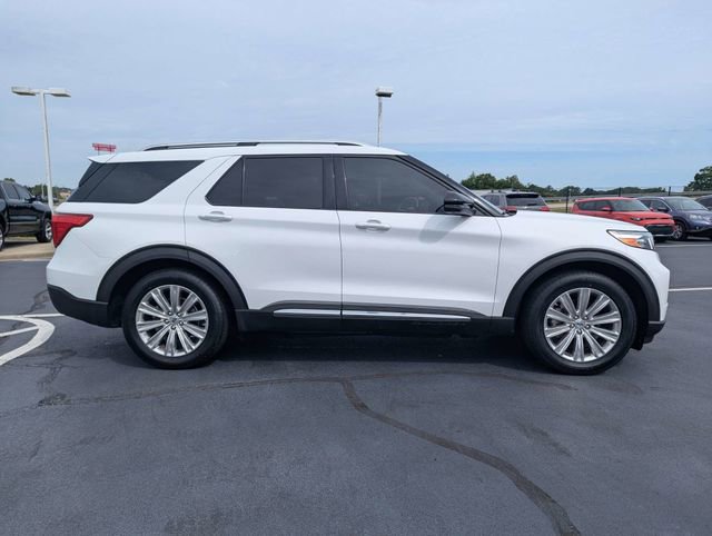 Used 2020 Ford Explorer Limited RWD image 3