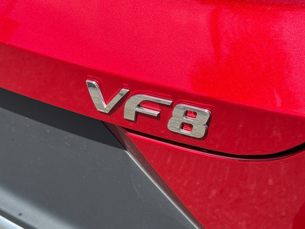 New 2025 VinFast VF 8 Eco AWD/4WD image 11