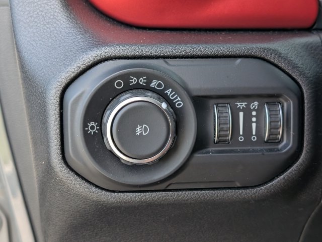 Used 2019 Jeep Wrangler Rubicon AWD/4WD image 27