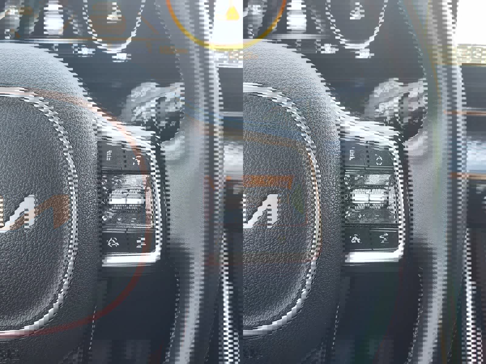 Certified 2024 Kia Carnival SX Prestige image 27