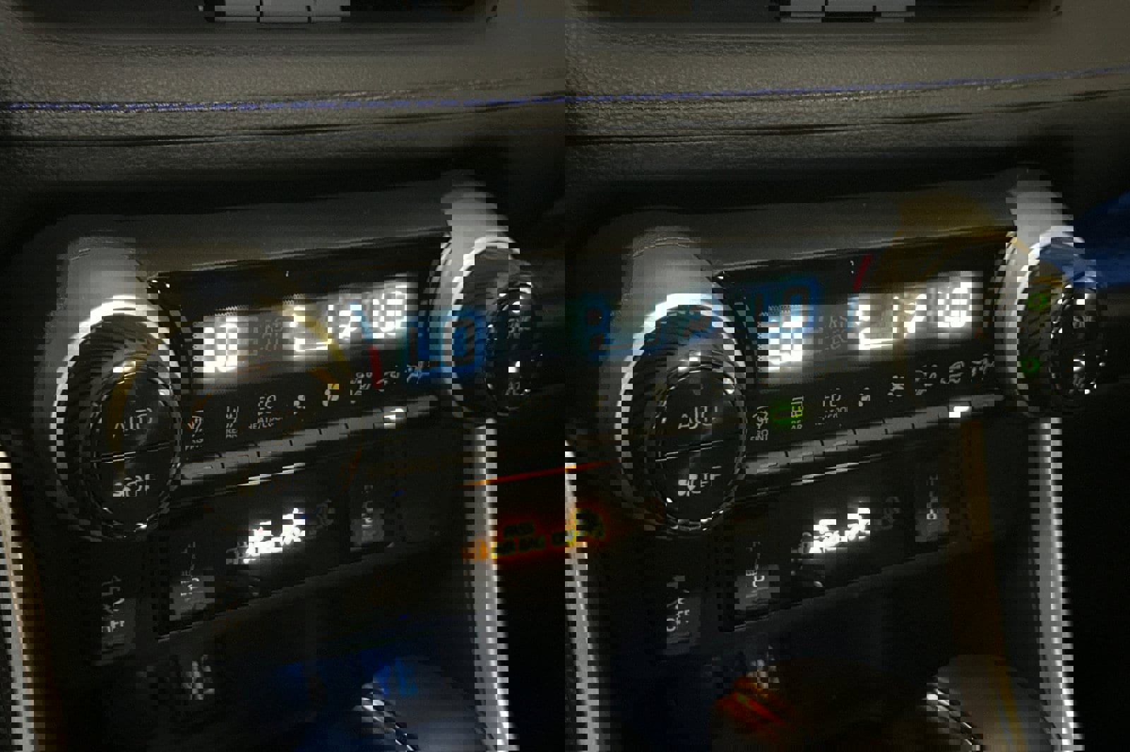 New 2025 Toyota RAV4 XSE image 23