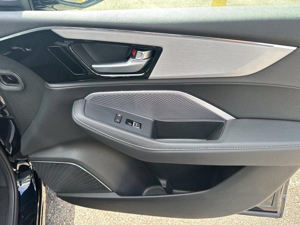 New 2026 Acura MDX SH-AWD image 9