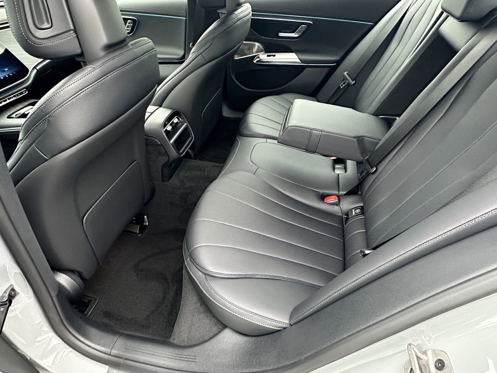 New 2026 Mercedes-Benz E 450 4MATIC Sedan image 24