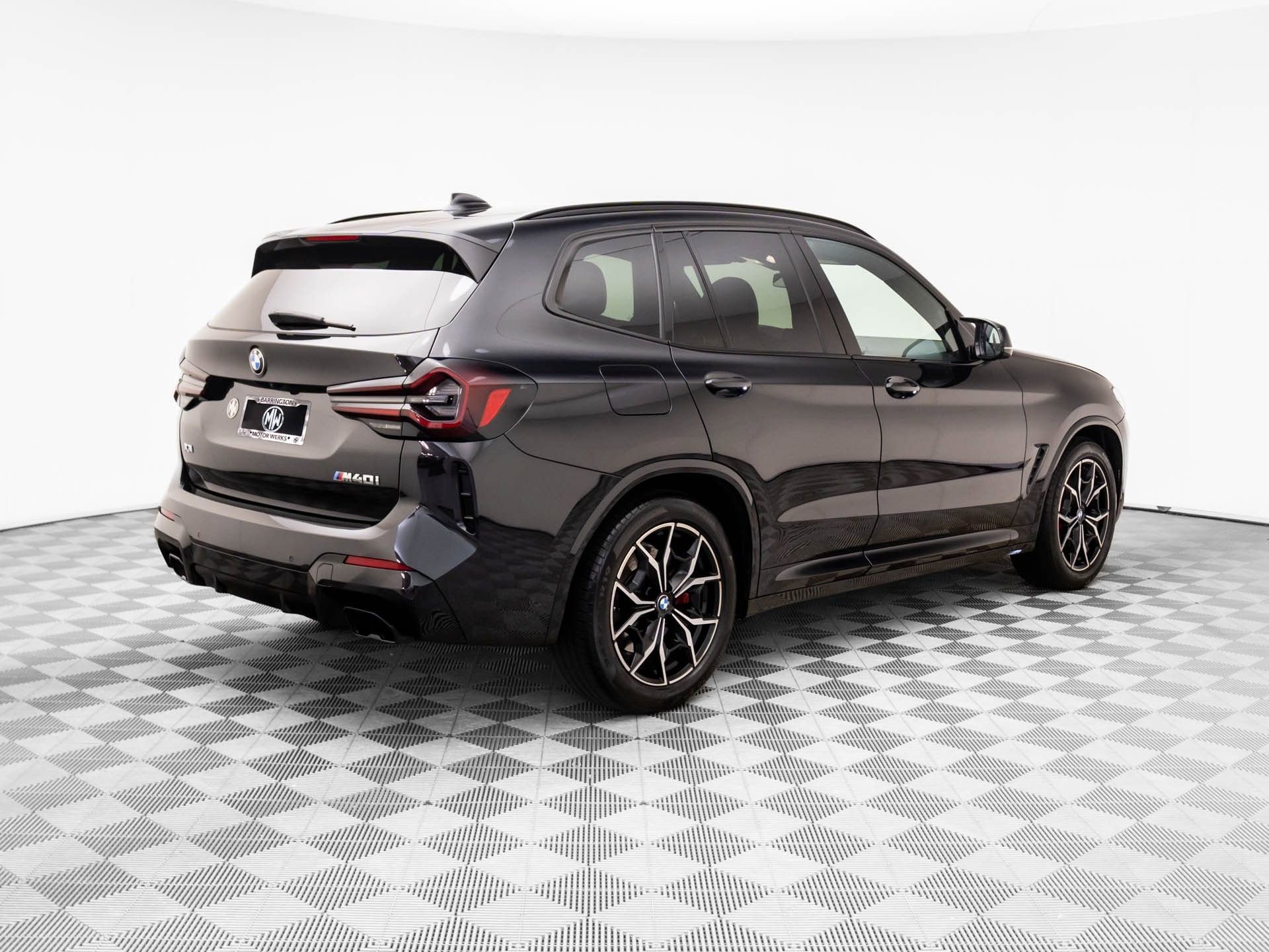 Used 2023 BMW X3 M40i w/ Premium Package image 6