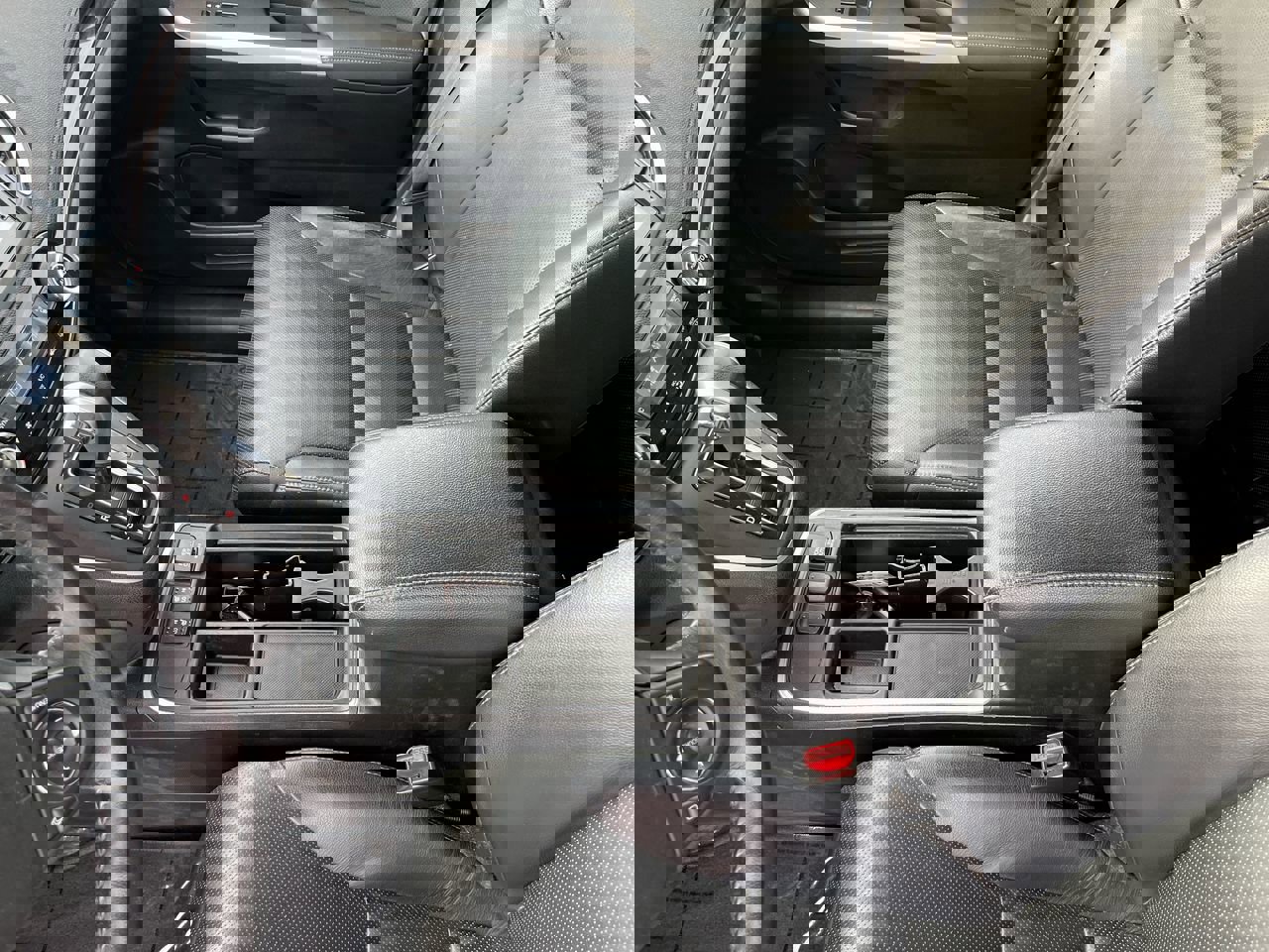 Used 2016 Honda CR-V Touring image 36