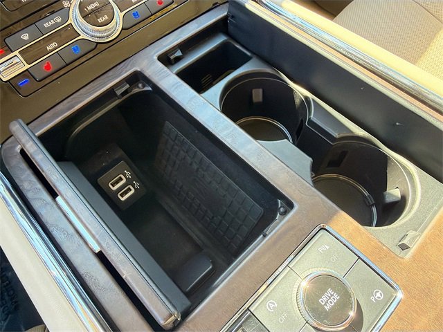 Used 2019 Lincoln Navigator Reserve image 34