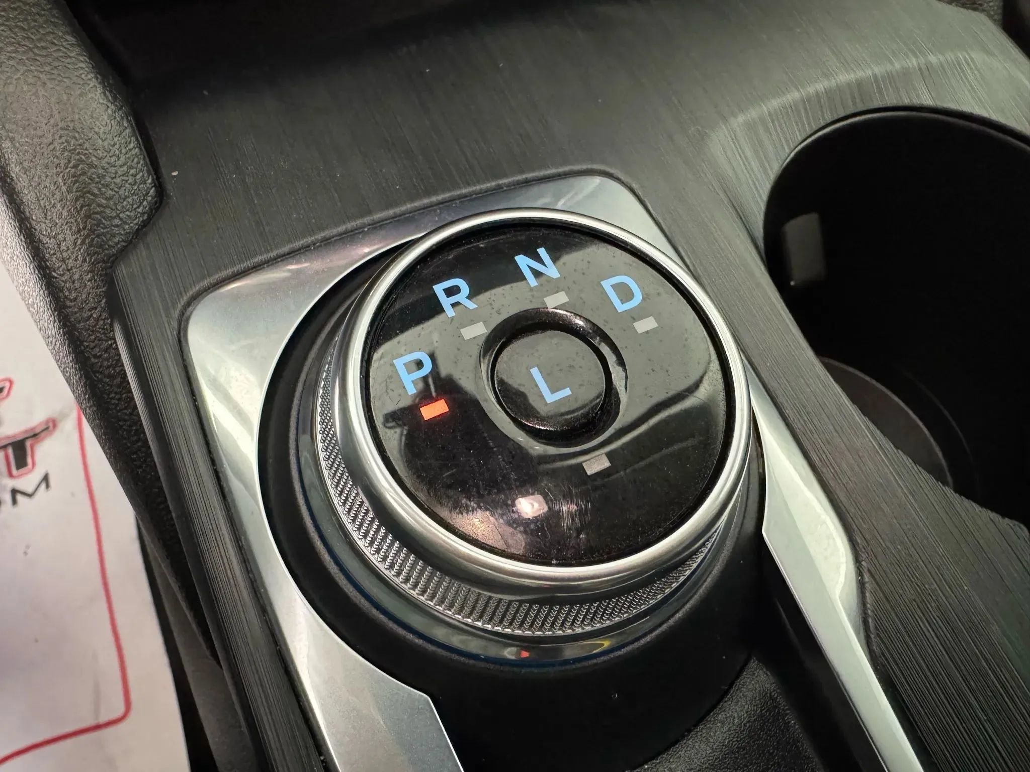 Used 2025 Ford Escape Platinum w/ Premium Technology Package AWD/4WD image 23
