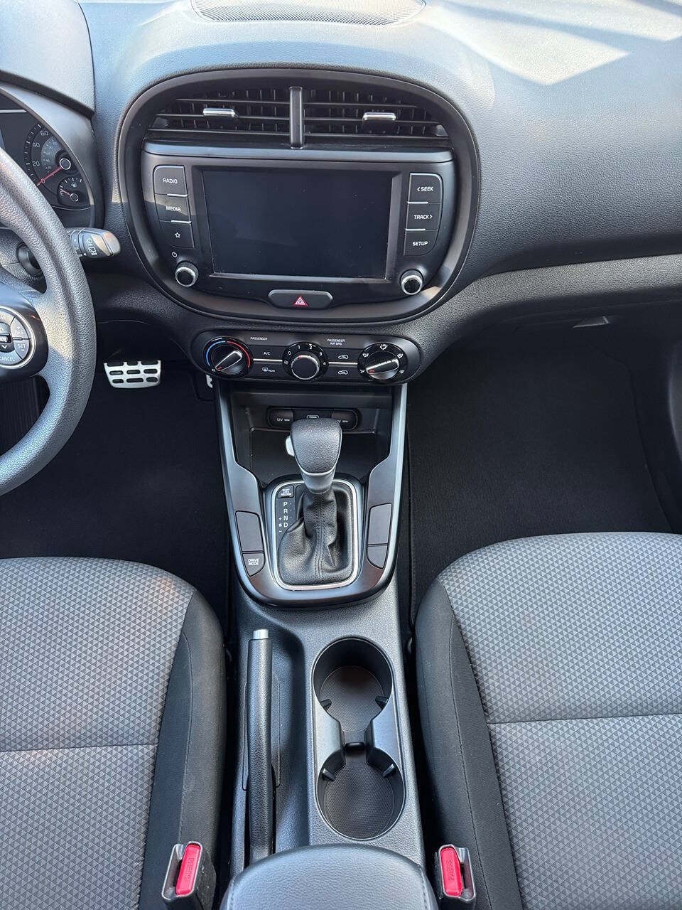Used 2022 Kia Soul LX FWD image 14