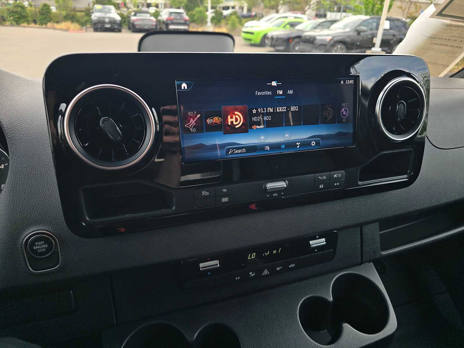 Used 2025 Mercedes-Benz Sprinter 2500 image 24