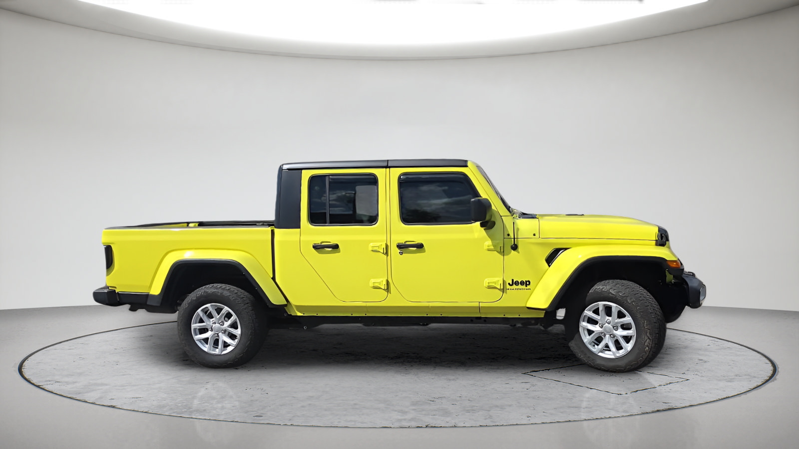 Used 2023 Jeep Gladiator Sport AWD/4WD image 5