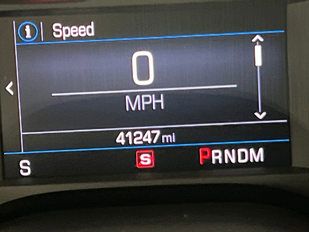 Used 2022 Chevrolet Camaro LT w/ Technology Package image 19