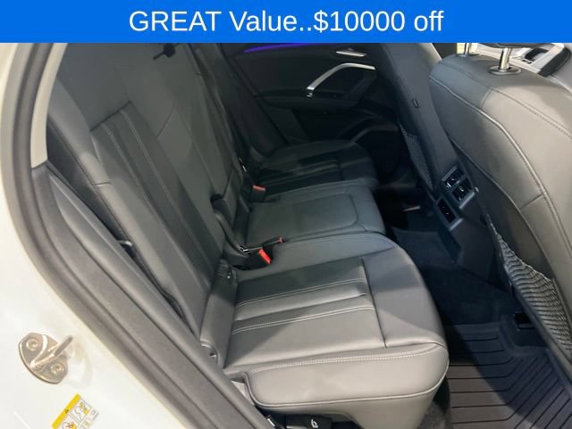 Used 2025 Audi Q5 Premium w/ 19" Wheel Package AWD/4WD image 19
