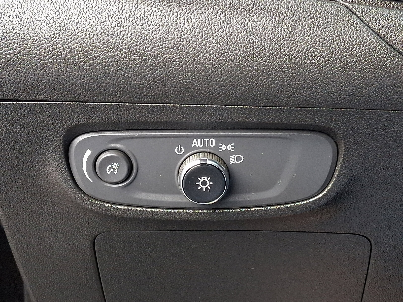 Used 2024 Buick Encore GX Preferred image 26