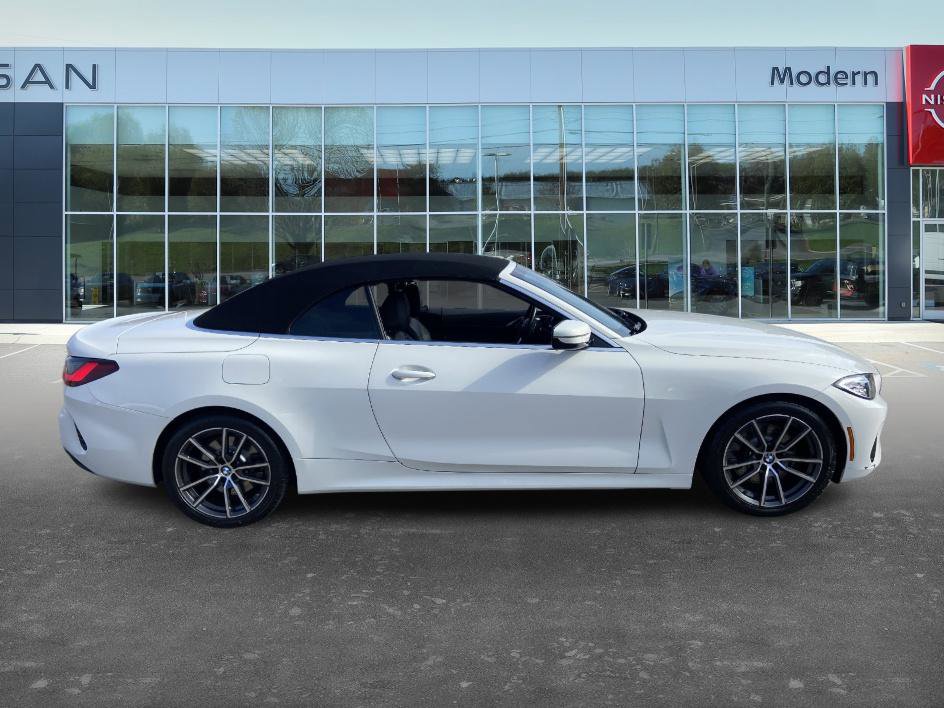 Used 2023 BMW 430i xDrive Convertible image 4