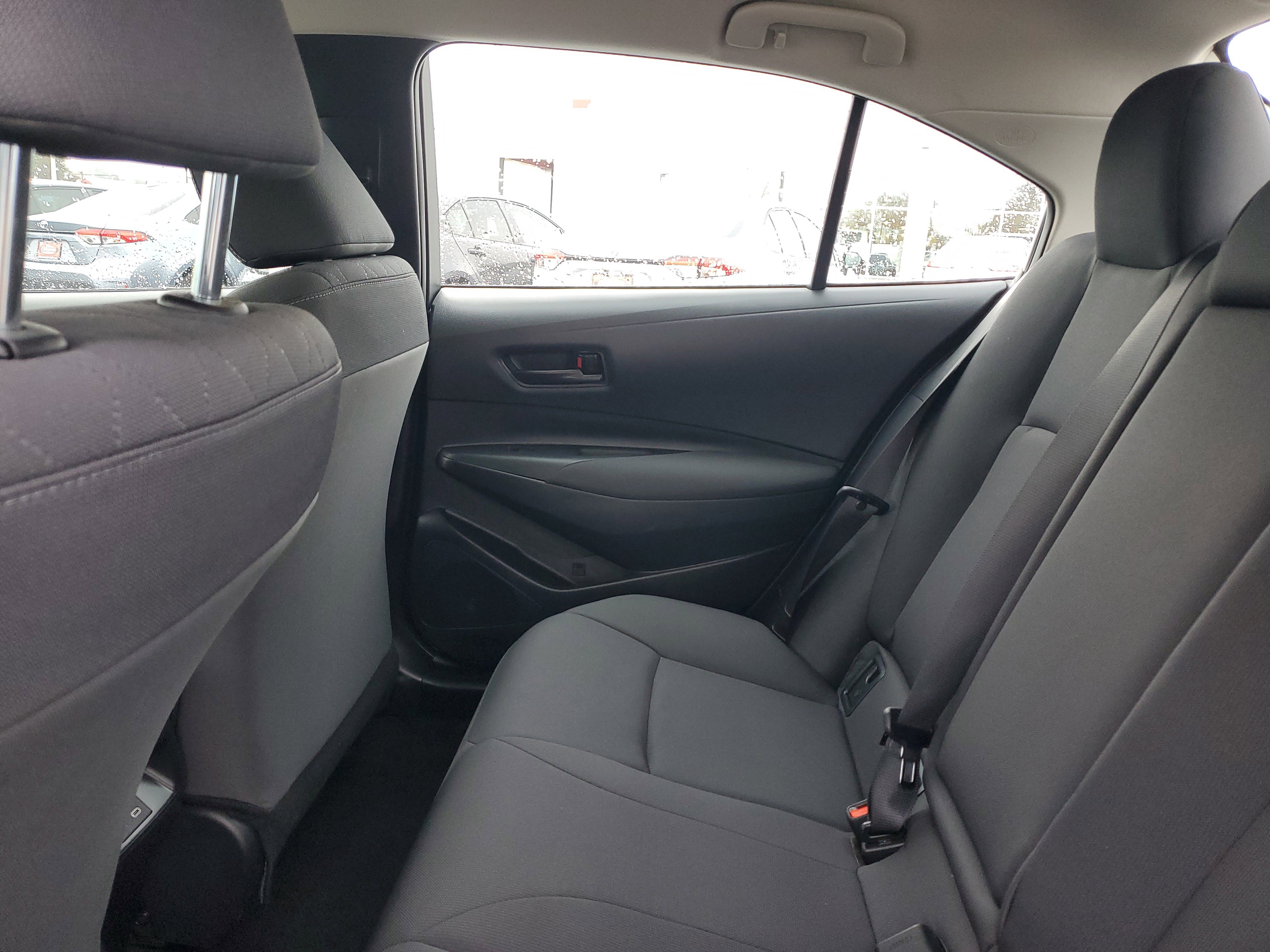 Certified 2025 Toyota Corolla LE image 10