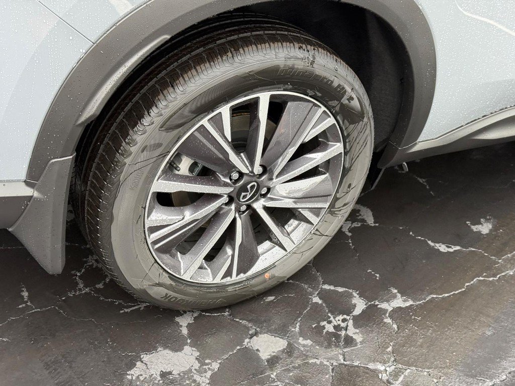 New 2027 INFINITI QX60 Luxe AWD/4WD image 4