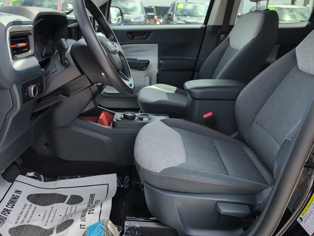 Certified 2024 Ford Maverick XLT image 8