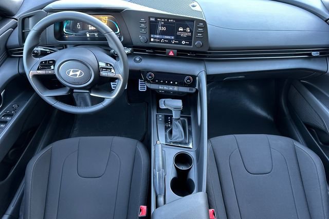 New 2026 Hyundai Elantra Sport image 13