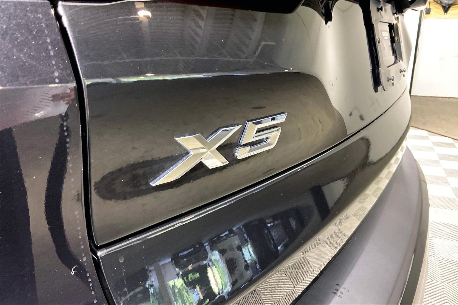 Used 2024 BMW X5 xDrive40i w/ Premium Package AWD/4WD image 31