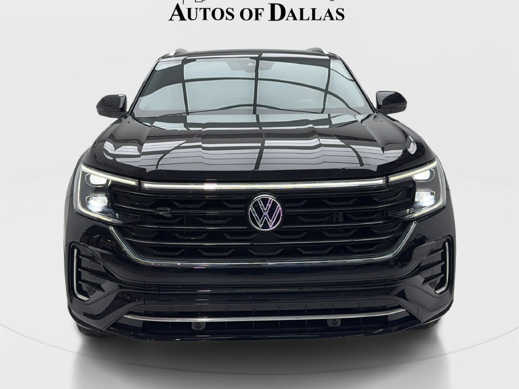 Used 2024 Volkswagen Atlas Cross Sport SEL R-Line AWD/4WD image 4